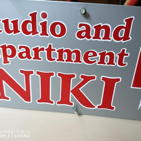 Bungalows Niki アカラヴィ エクステリア 写真
