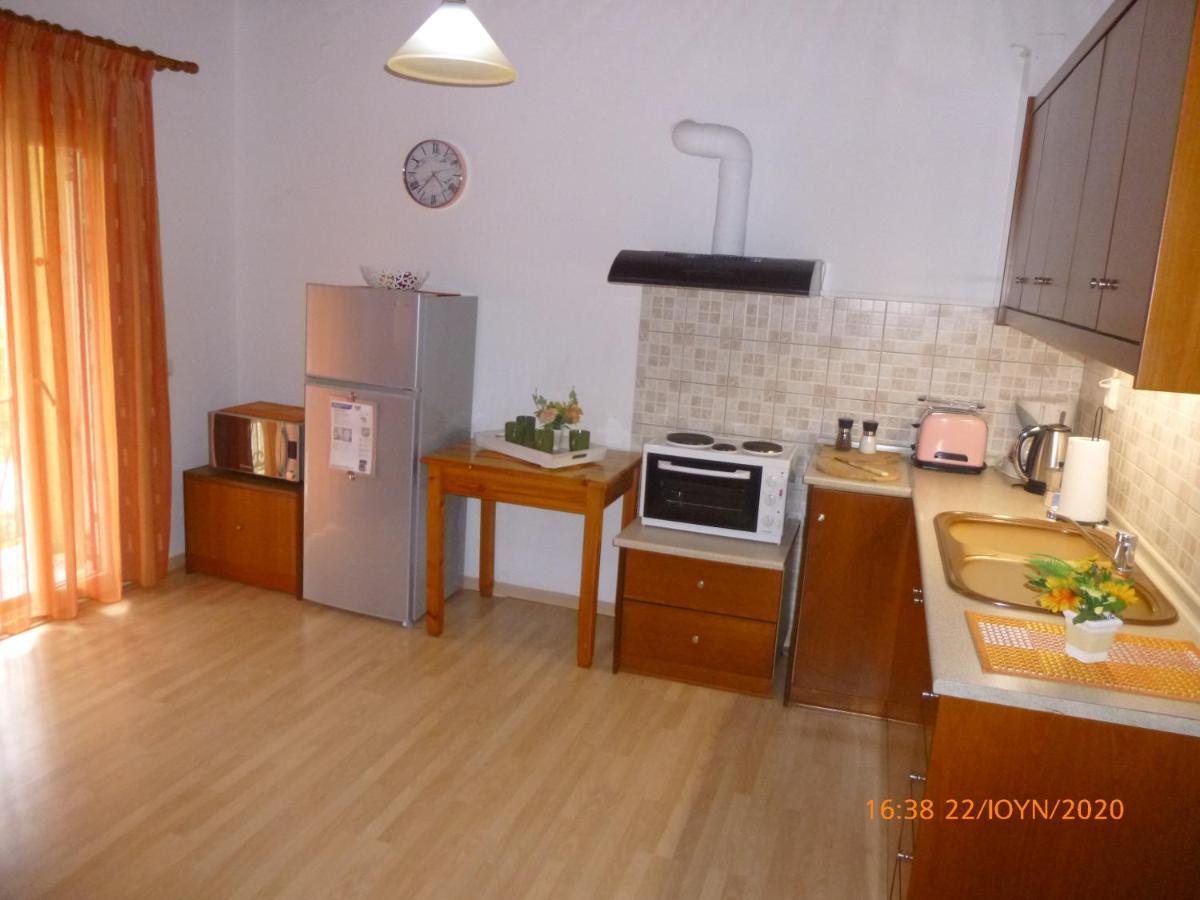 Bungalows Niki アカラヴィ エクステリア 写真